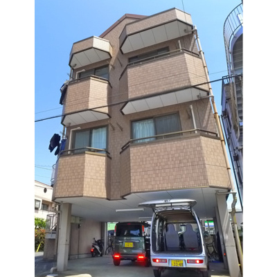 【外観】 | ファースト