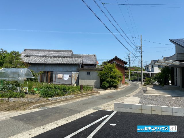 【本日ご案内可能】愛知郡東郷町諸輪　全4棟の前面道路含む現地写真|事前予約にて現地ご見学いただけます！お気軽にお問い合わせください♪
■株式会社　セキュアハウス■
住宅ローンに強く、知識、経験豊富なスタッフ在籍
お客様に寄り添い、ご成約後もサポート致します。　　　　