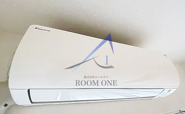 ＬｕｍｉｎｏｕｓＨＩＹＯＳＨＩのその他|エアコン付です。