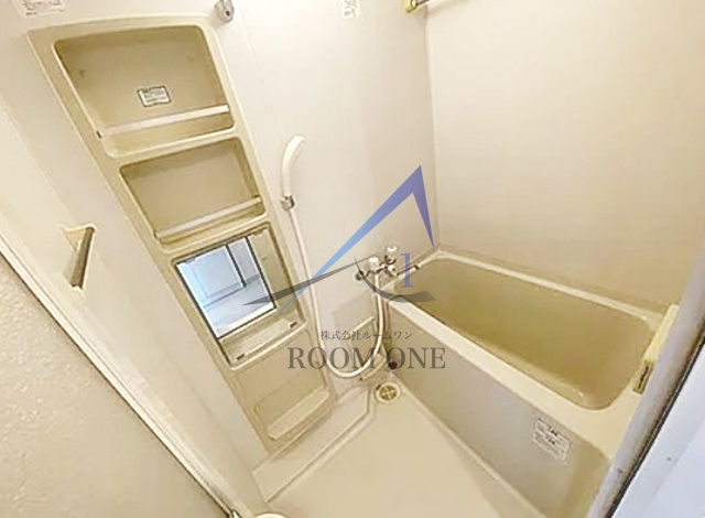 ＬｕｍｉｎｏｕｓＨＩＹＯＳＨＩの浴室|お風呂です。