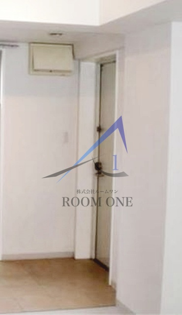 ＬｕｍｉｎｏｕｓＨＩＹＯＳＨＩの玄関|玄関です。