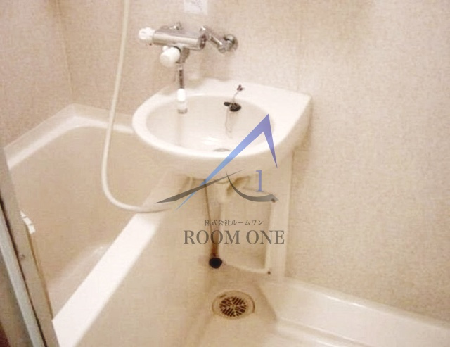 フェニックス目黒の浴室|お風呂です。