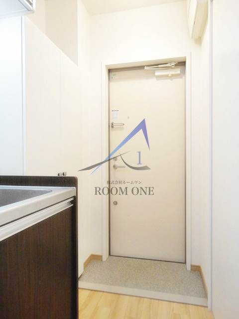 Aglaia SETAGAYAの玄関|玄関です。