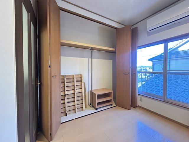 春日部市小渕の賃貸マンションの収納