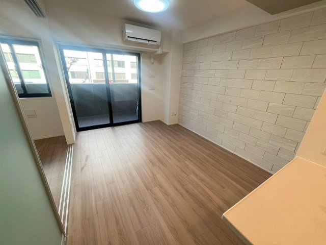 テラスレジデンス新大阪の居間・リビング