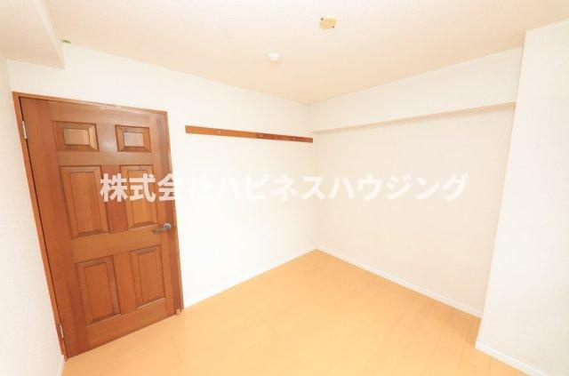 サムソンコートの洋室