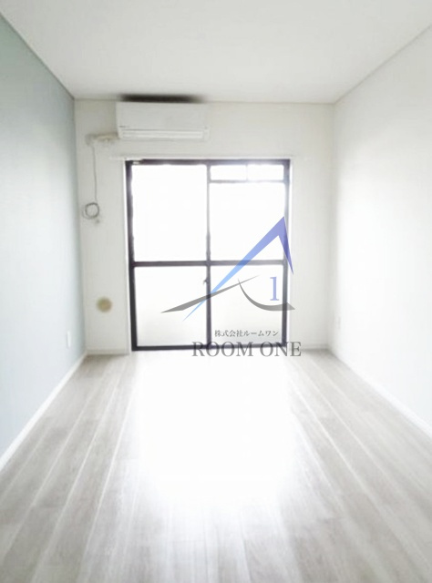 スカイタウン沼袋の居間・リビング|洋室のお部屋です。