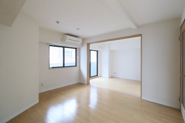 ルーブル野方の居間・リビング