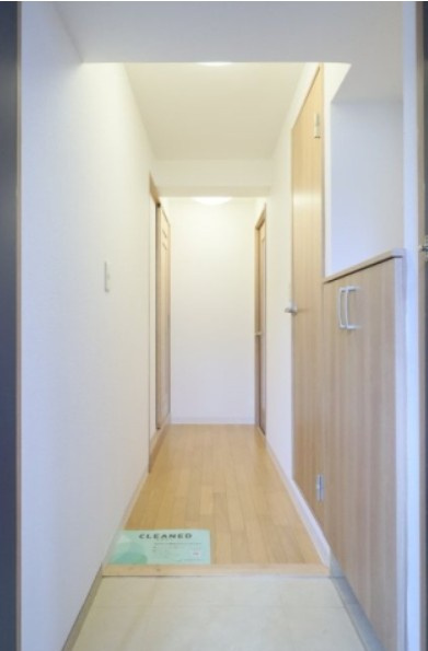 ルーブル野方の玄関