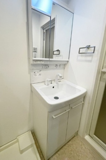 【洗面所】 | スプレスター王子 | 洗面台です。