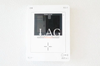 【セキュリティ】 | コートベルージュ | モニター付きインターホンになります。