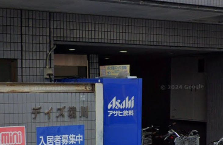 デイズ境川のエントランス
