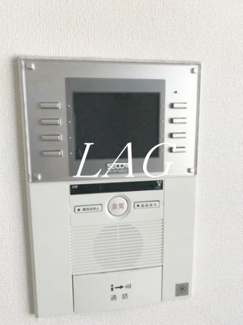 【その他】 | コンフォリア三田トロワ | モニター付きインターホンです。
