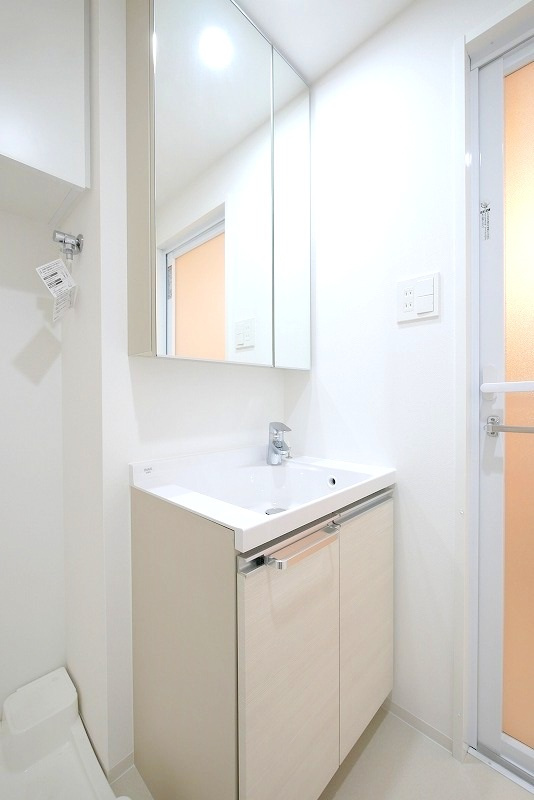 PREMIUM CUBE 新宿中井の内装