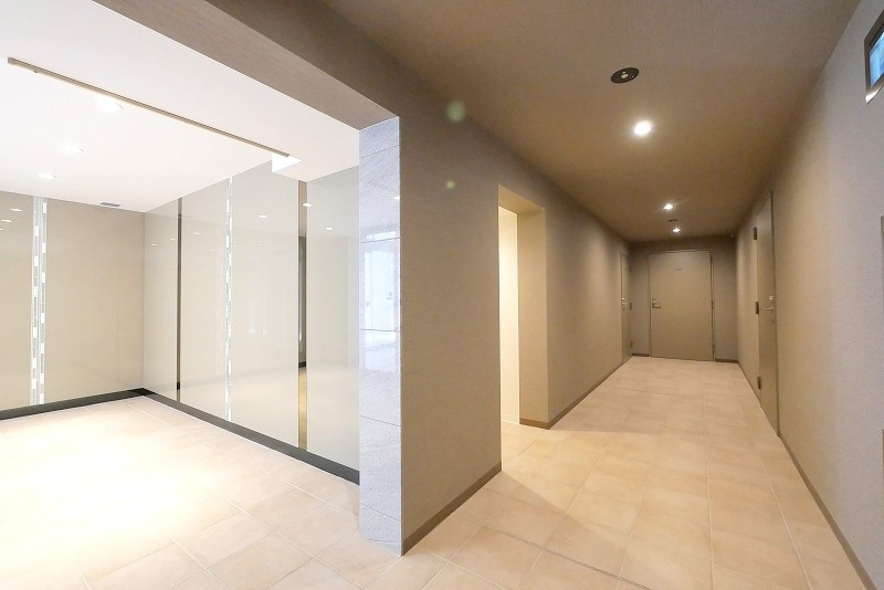 PREMIUM CUBE 新宿中井の外観