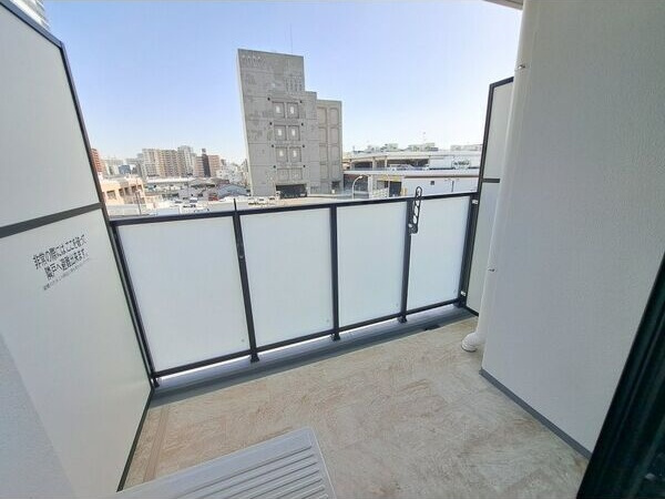 スプランディッド中之島DUEのバルコニー