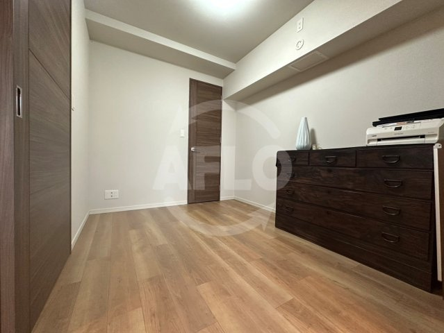 サンクレイドル大手前　中大江小学校区の洋室|サンクレイドル大手前　洋室