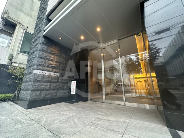 サンクレイドル大手前　中大江小学校区のエントランス|サンクレイドル大手前　エントランス