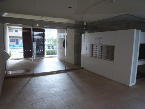 メイクスデザイン東陽町のロビー