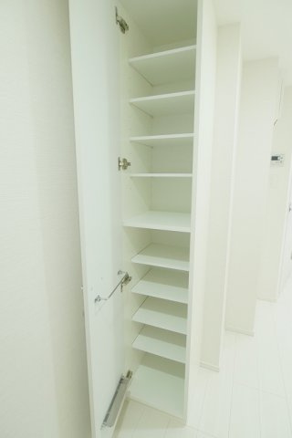 PREMIUM CUBE 池袋要町の内装