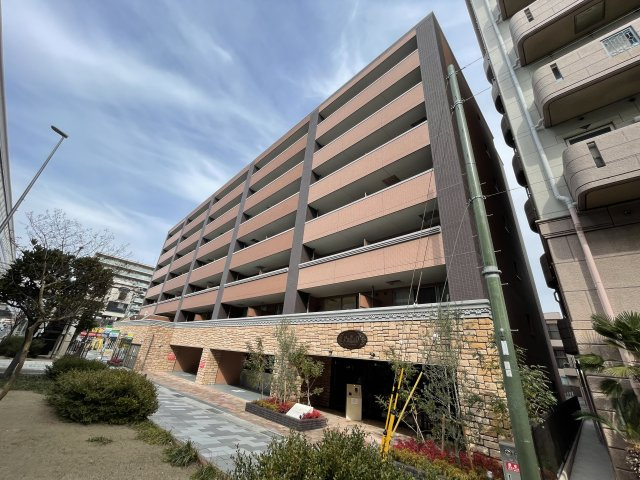 プレジオ西宮今津の外観