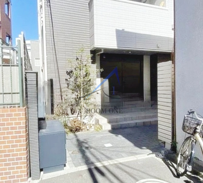 ｍａｉｓｏｎ　ｄｅ　ＰＵＲのエントランス|エントランスです。