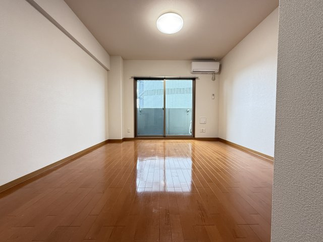 COCO北本町の洋室