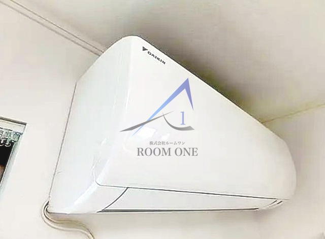 ブリックハウス千住の設備|エアコン付きです。