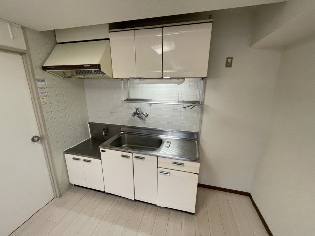 紀伊国屋マンションのキッチン