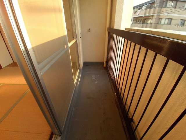 サムティ青木のバルコニー