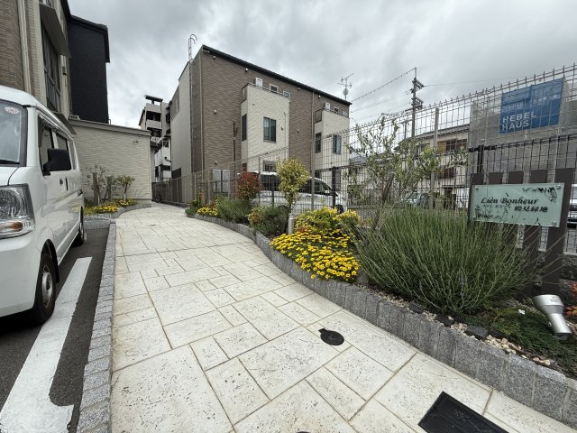 【エントランス】 | リアン　ボヌール　鶴見緑地