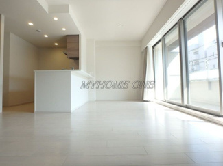 【居間・リビング】 | プレミスト溝の口 | リビング