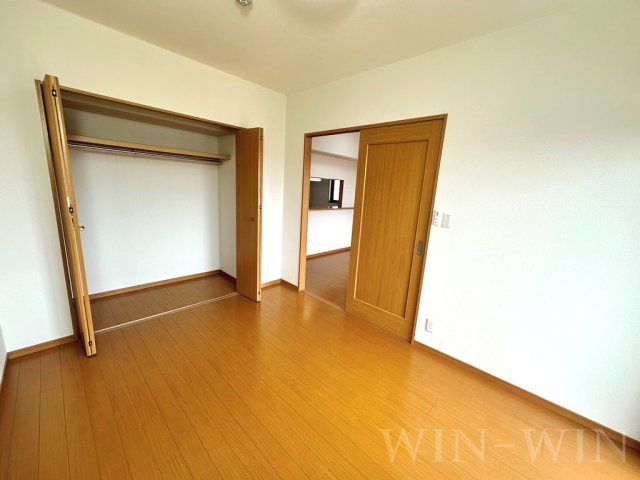 Sun Crystalの内装