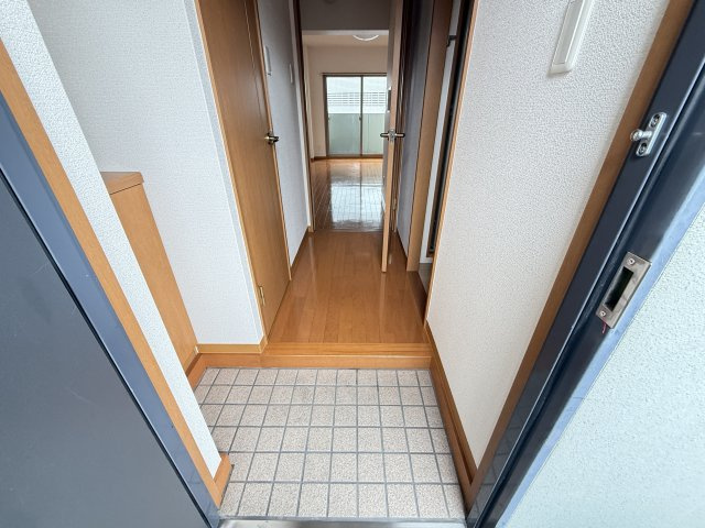 COCO北本町の玄関