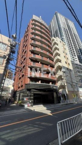 横浜市西区高島２丁目の賃貸マンションの外観