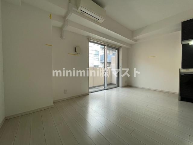 エグゼ難波南Ⅱの居間・リビング