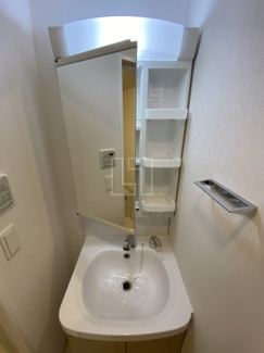 【洗面所】 | プライムアーバン御堂筋本町 | プライムアーバン御堂筋本町　独立洗面化粧台