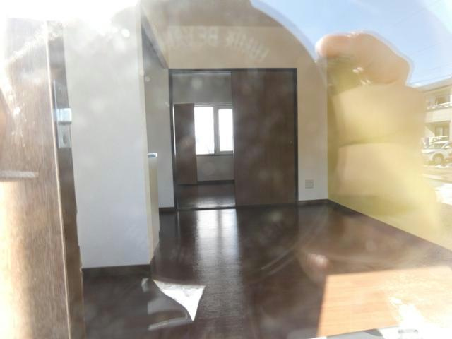 アーバンエステートYSの居間・リビング