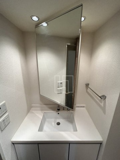 【独立洗面台】 | レジディア心斎橋ウエスト | レジディア心斎橋ウエスト　独立洗面化粧台