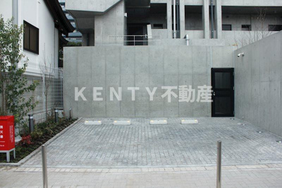 【駐車場】 | ZOOM西五反田 | 駐車場があります