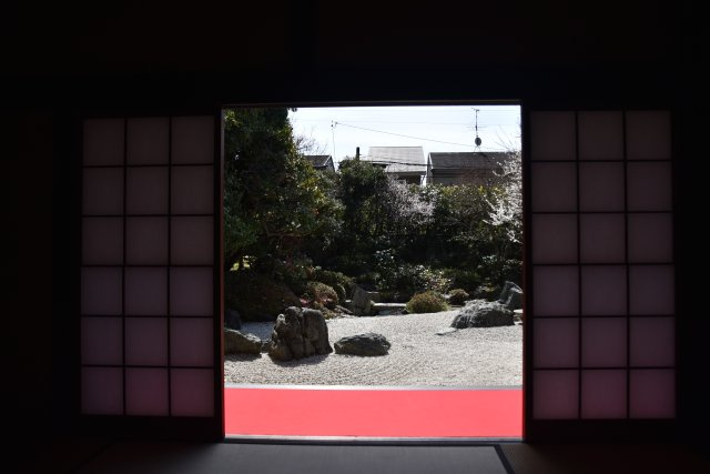 吉田神社近く 学者が愛した庭屋一如の平家の展望