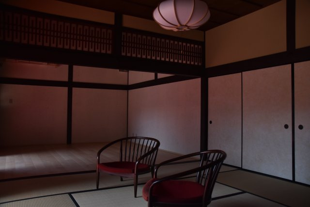 吉田神社近く 学者が愛した庭屋一如の平家の内装