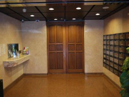 ロイヤルハイツ新宿御苑のロビー|ロイヤルハイツ新宿御苑