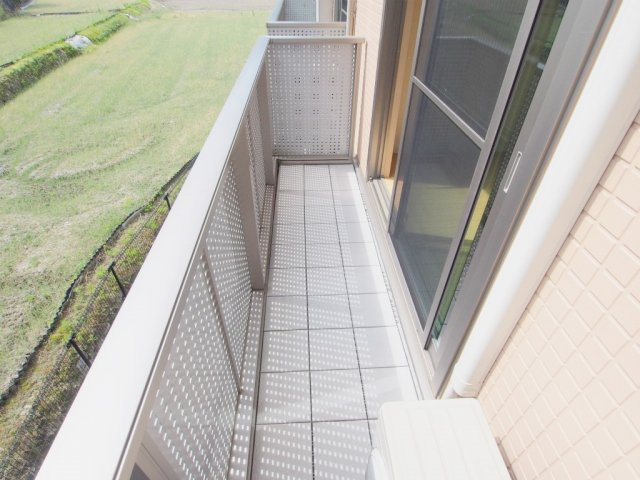 シェソワＳＡＴＳＵＮＯ　　D棟のバルコニー