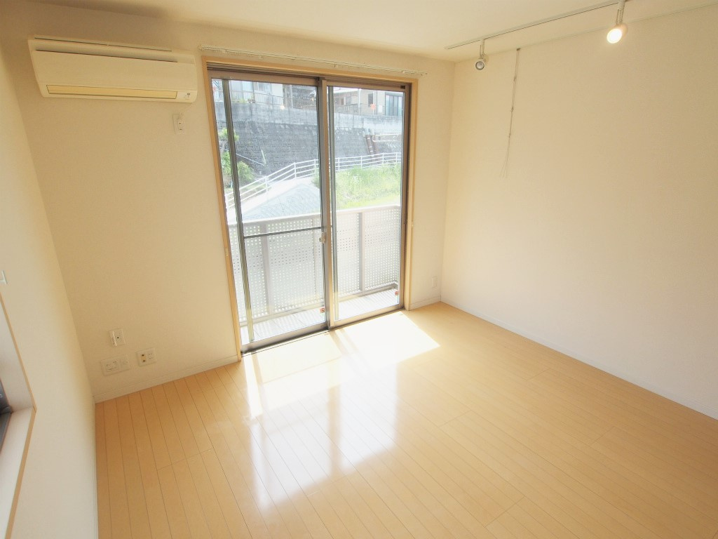 シェソワＳＡＴＳＵＮＯ　　D棟の居間・リビング