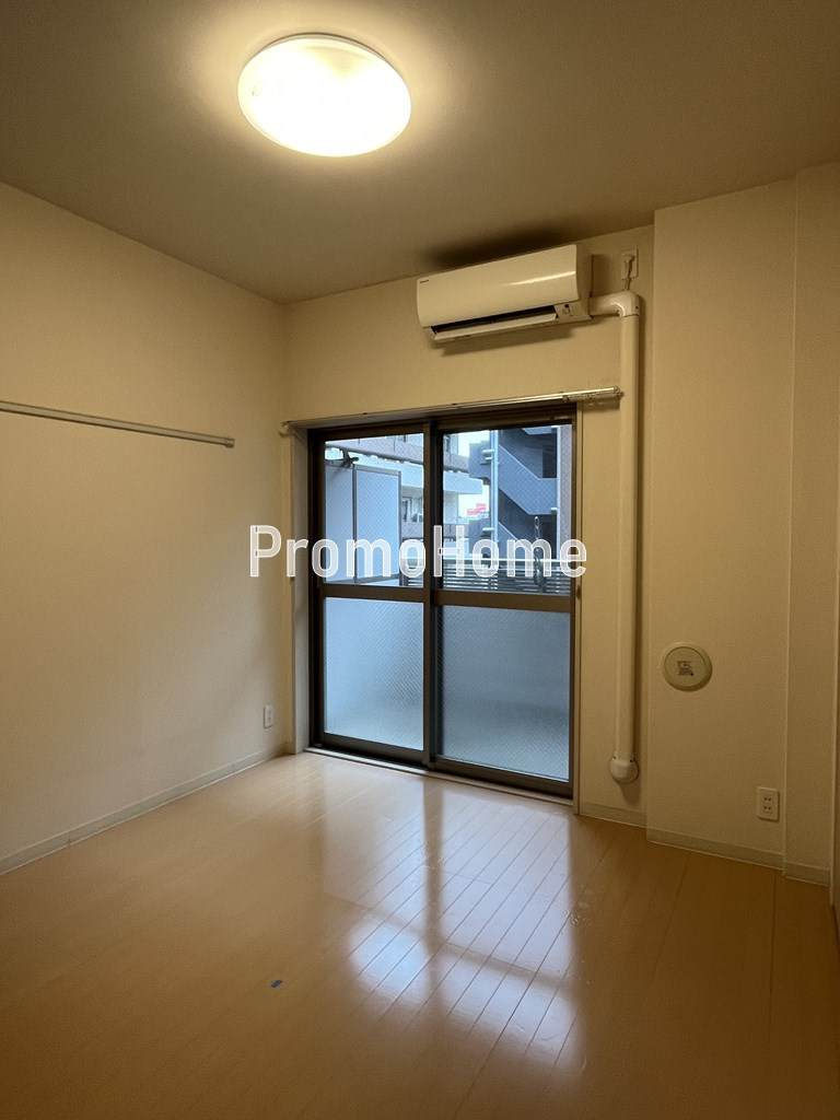 エリートタウン日本橋の洋室