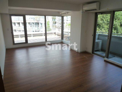 【居間・リビング】 | パークサイドテラス