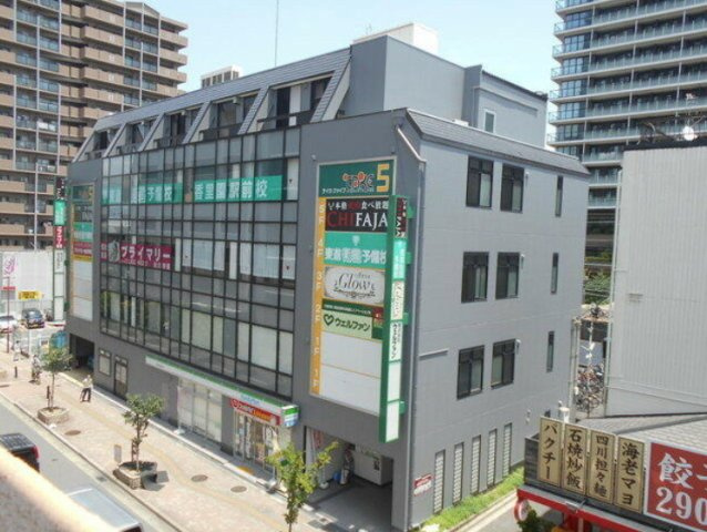 ウェルファン本社ビル