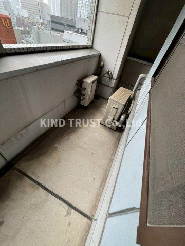 堂島レジデンスのバルコニー|暖かな日差しのふりそそぐバルコニー