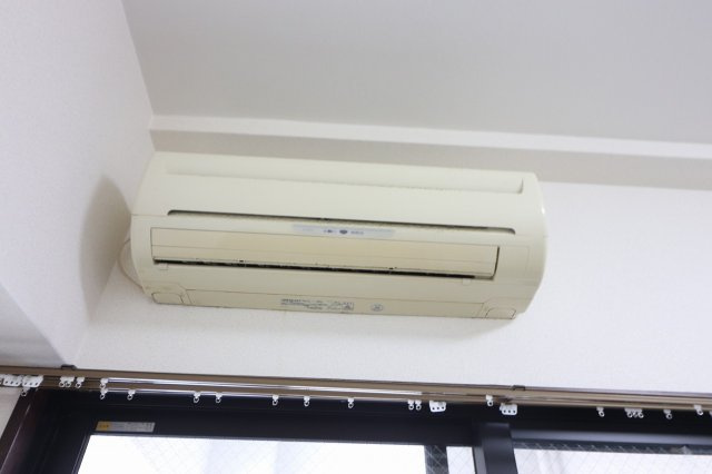【設備】 | ラ・フォーレ東野田 | エアコン完備です